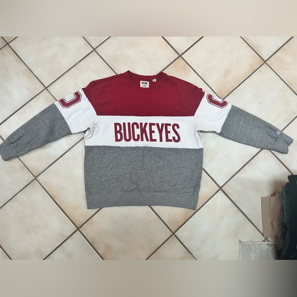 OHIO STATE BUCKEYES cute crewneck sweatshirt